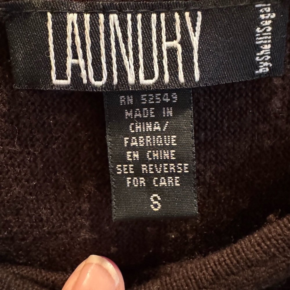 Laundry By Shelli Segal Y2K Brown, Cream Fitted Batwing Cashmere & Silk Sweater - Picture 3 of 14